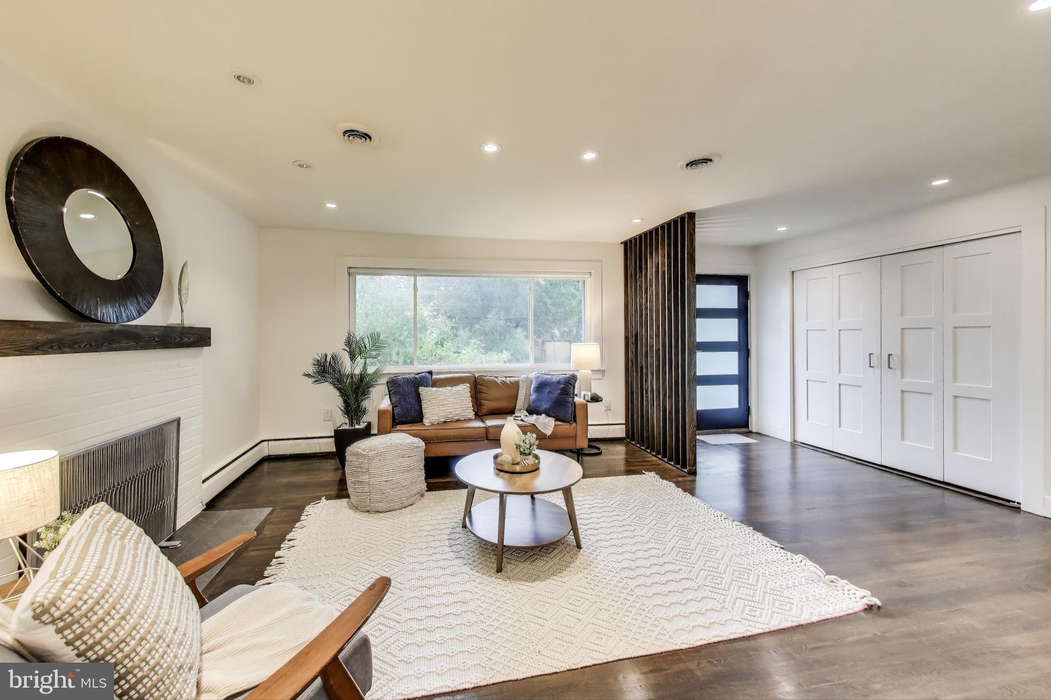 YACHT HAVEN ESTATES - Residential