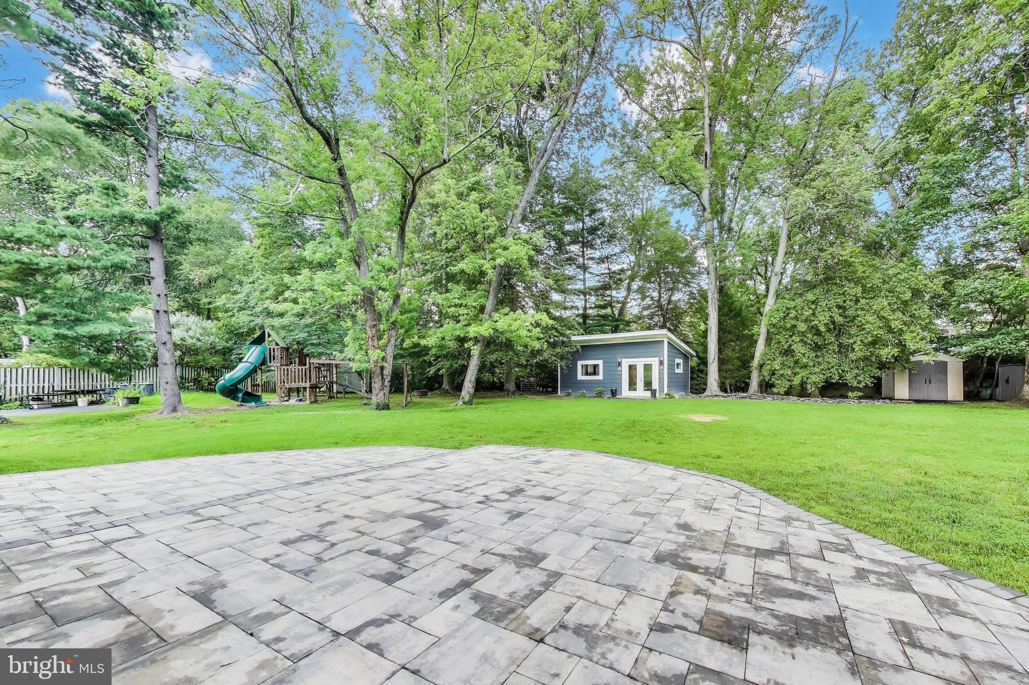 YACHT HAVEN ESTATES - Residential