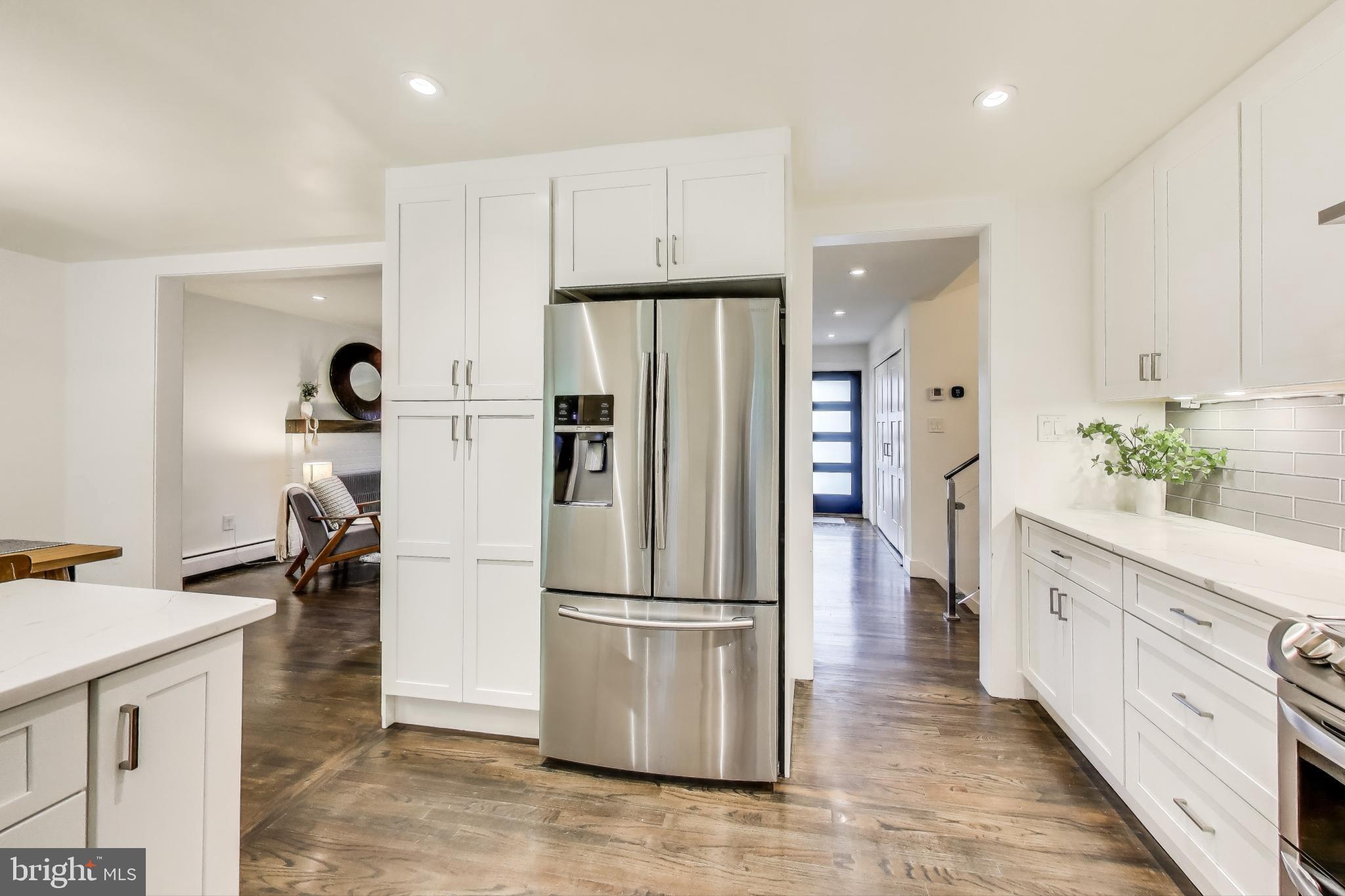 YACHT HAVEN ESTATES - Residential