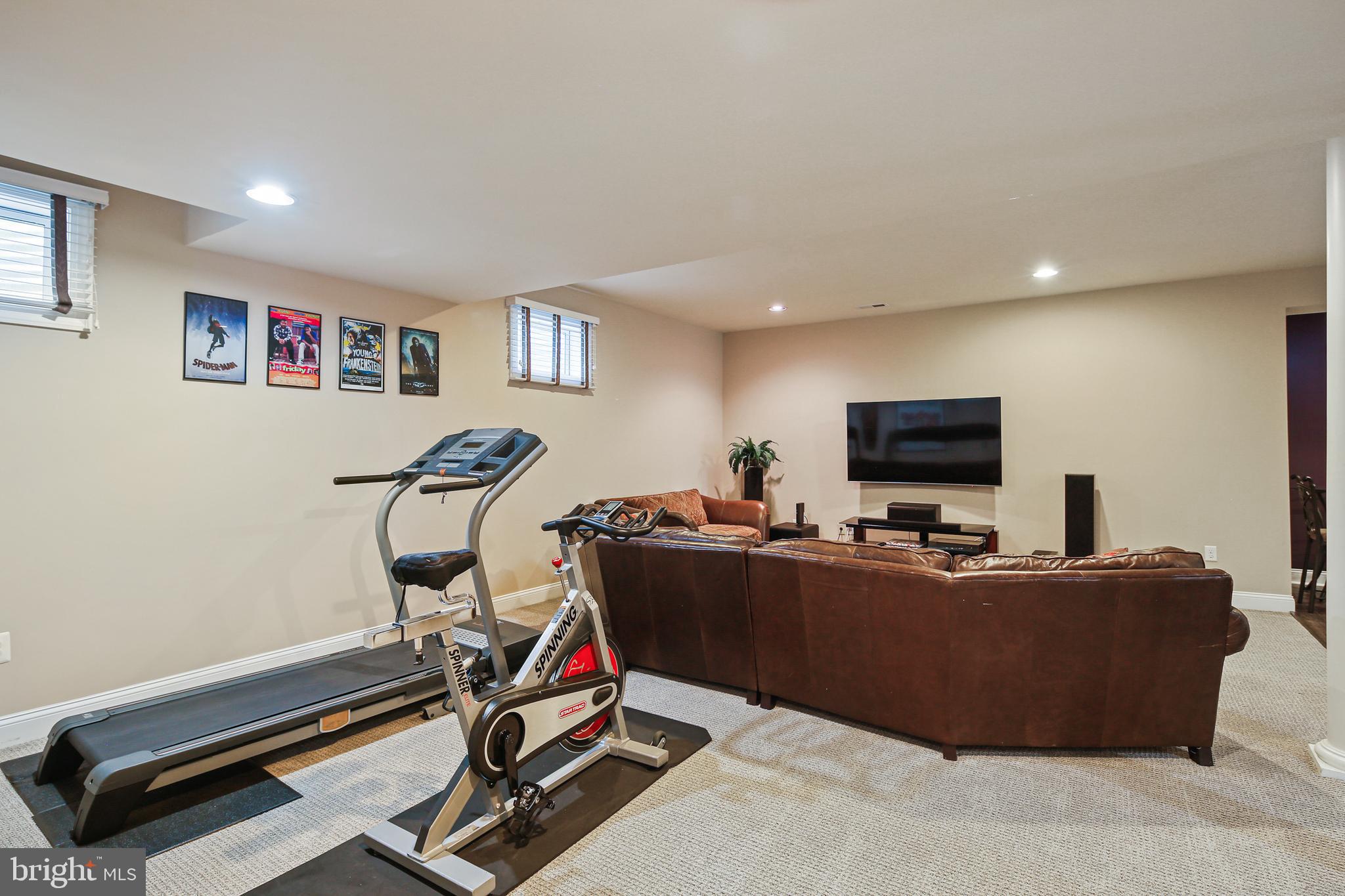 VILLAGE OF RIVER HILL - Residential