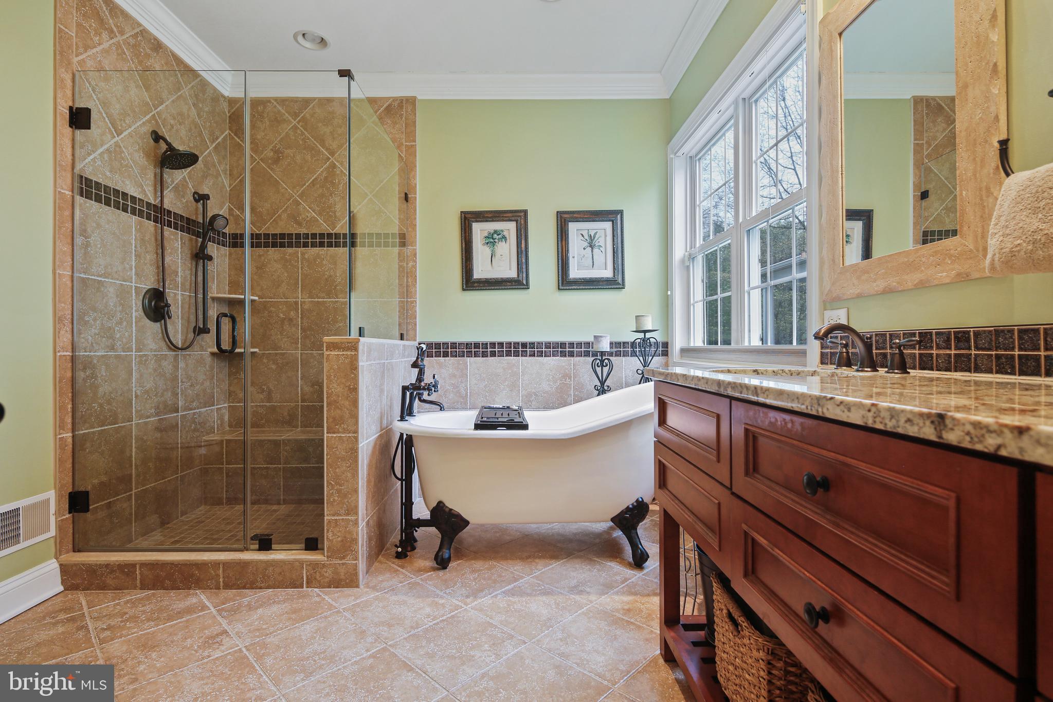 VILLAGE OF RIVER HILL - Residential