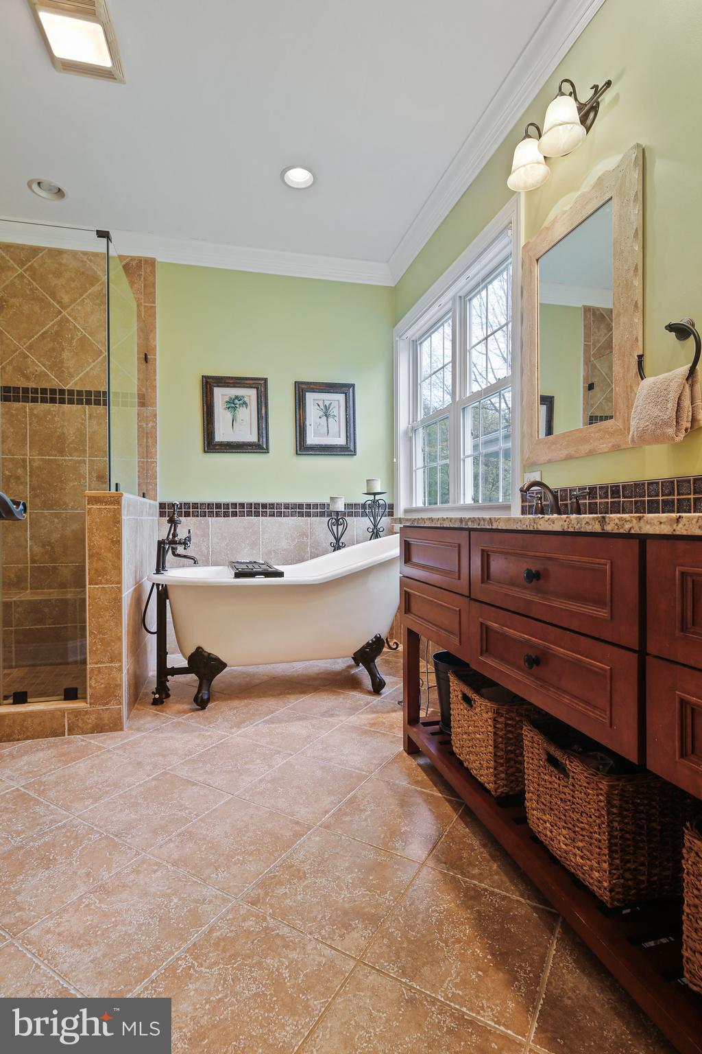 VILLAGE OF RIVER HILL - Residential