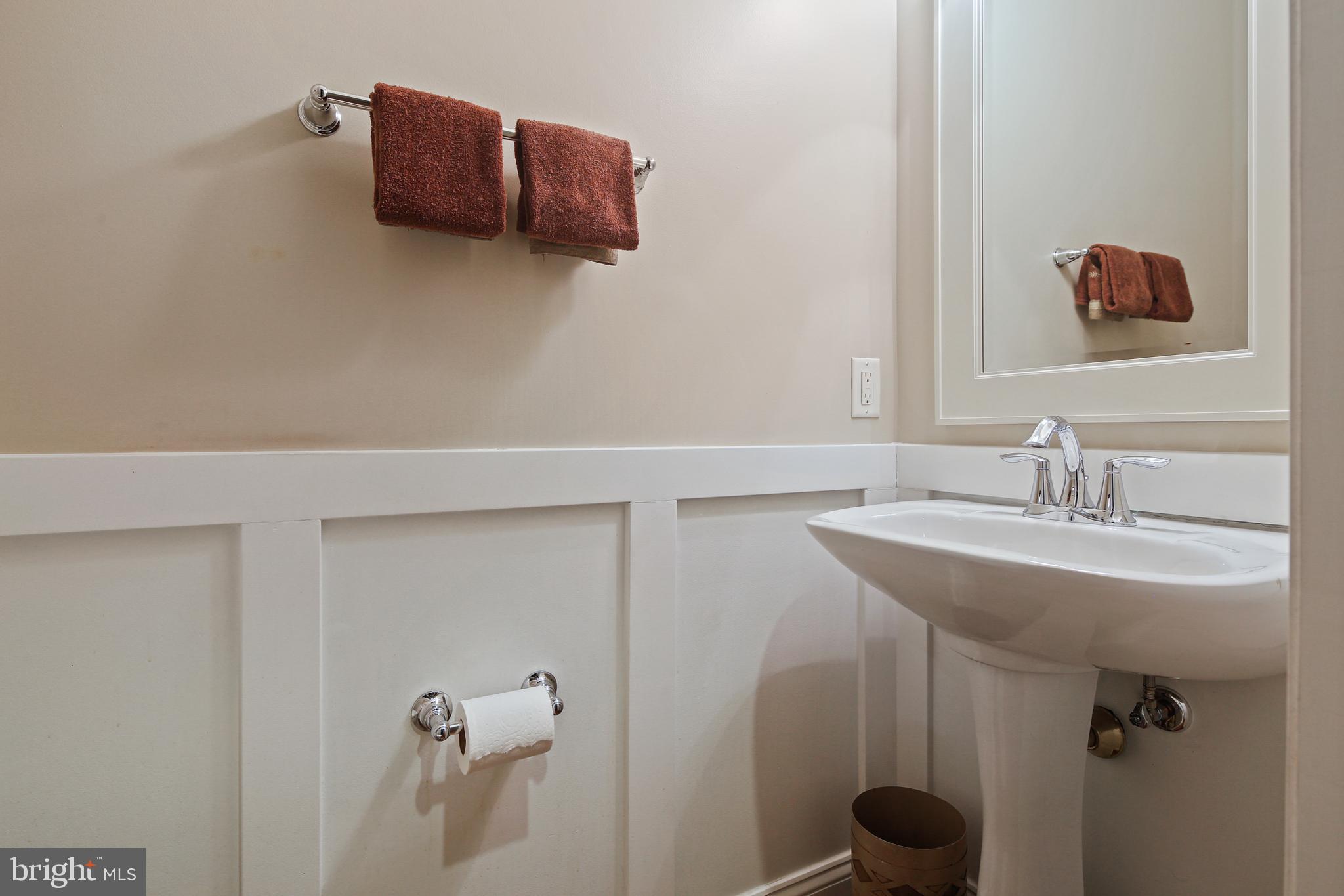 VILLAGE OF RIVER HILL - Residential