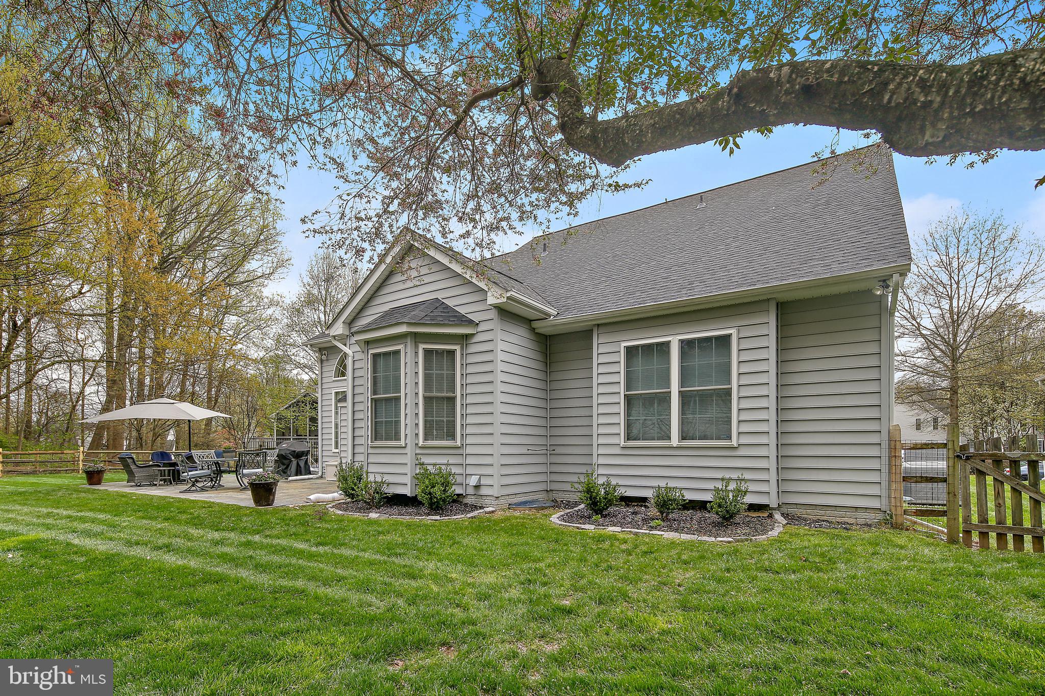 VILLAGE OF RIVER HILL - Residential