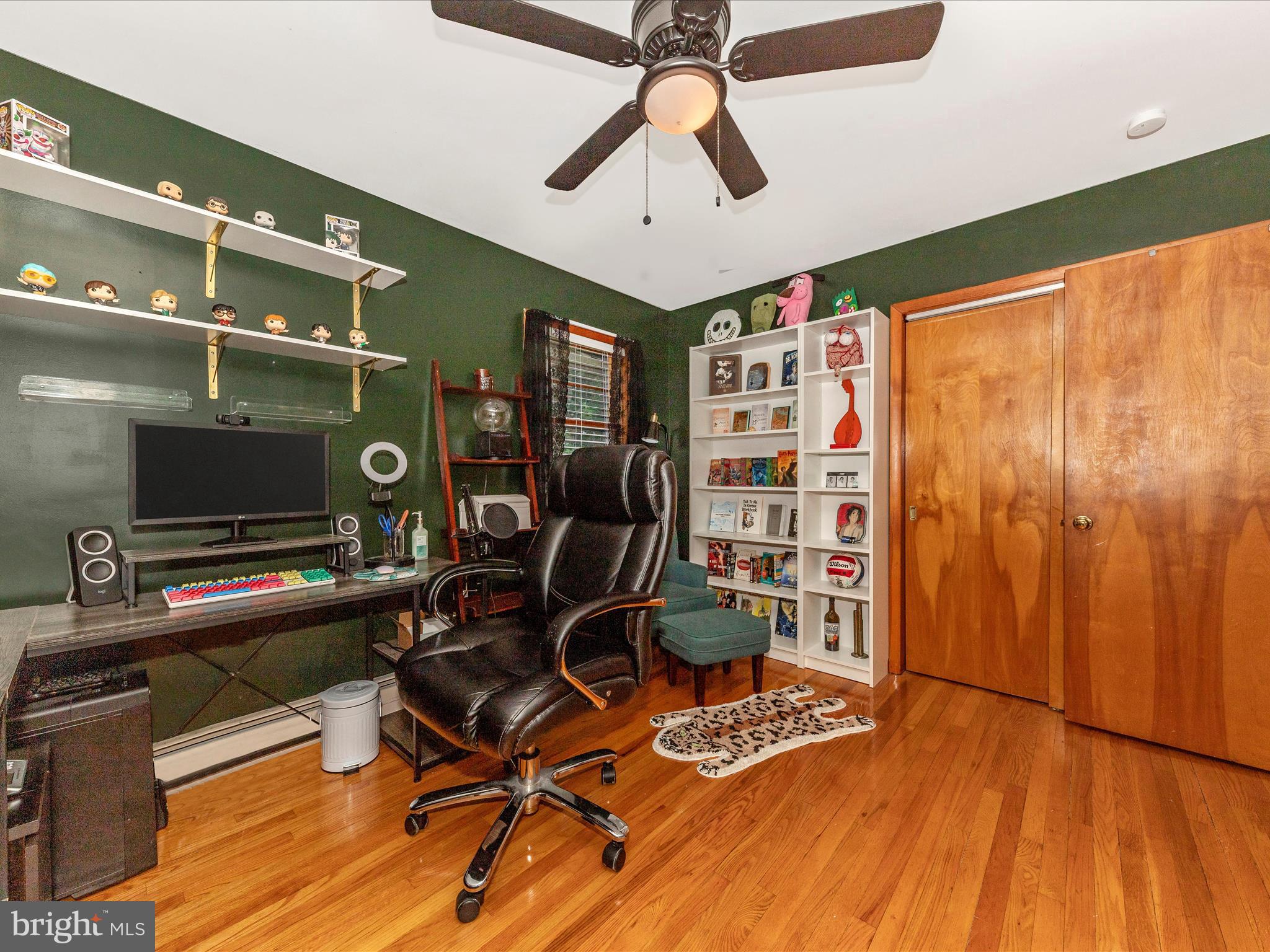 COLONIAL PARK - Residential