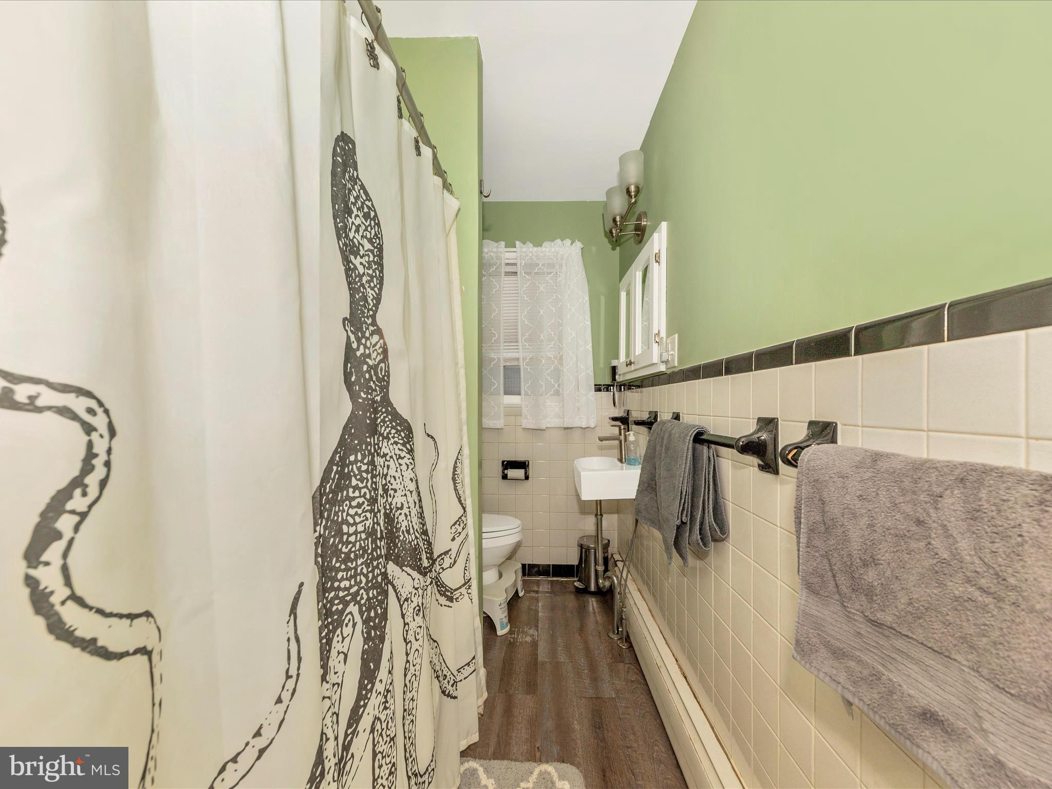 COLONIAL PARK - Residential