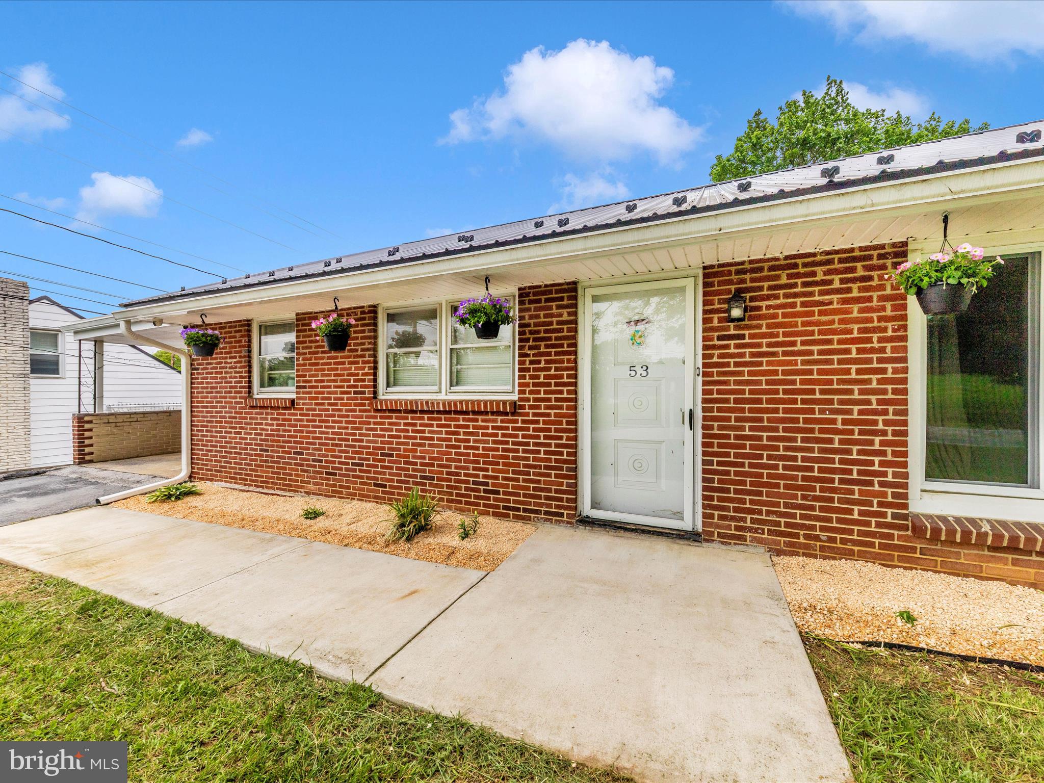 COLONIAL PARK - Residential