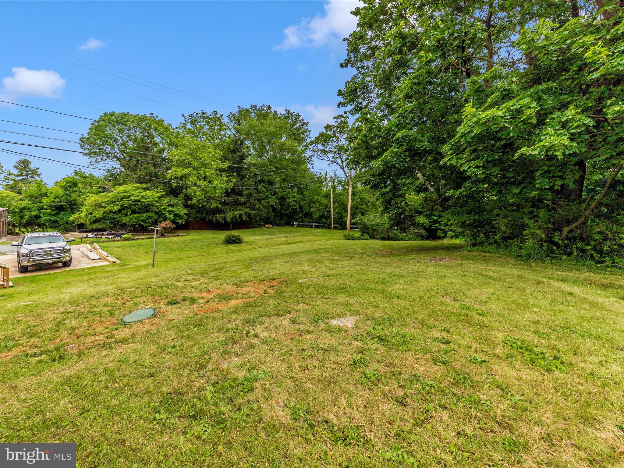 COLONIAL PARK - Residential