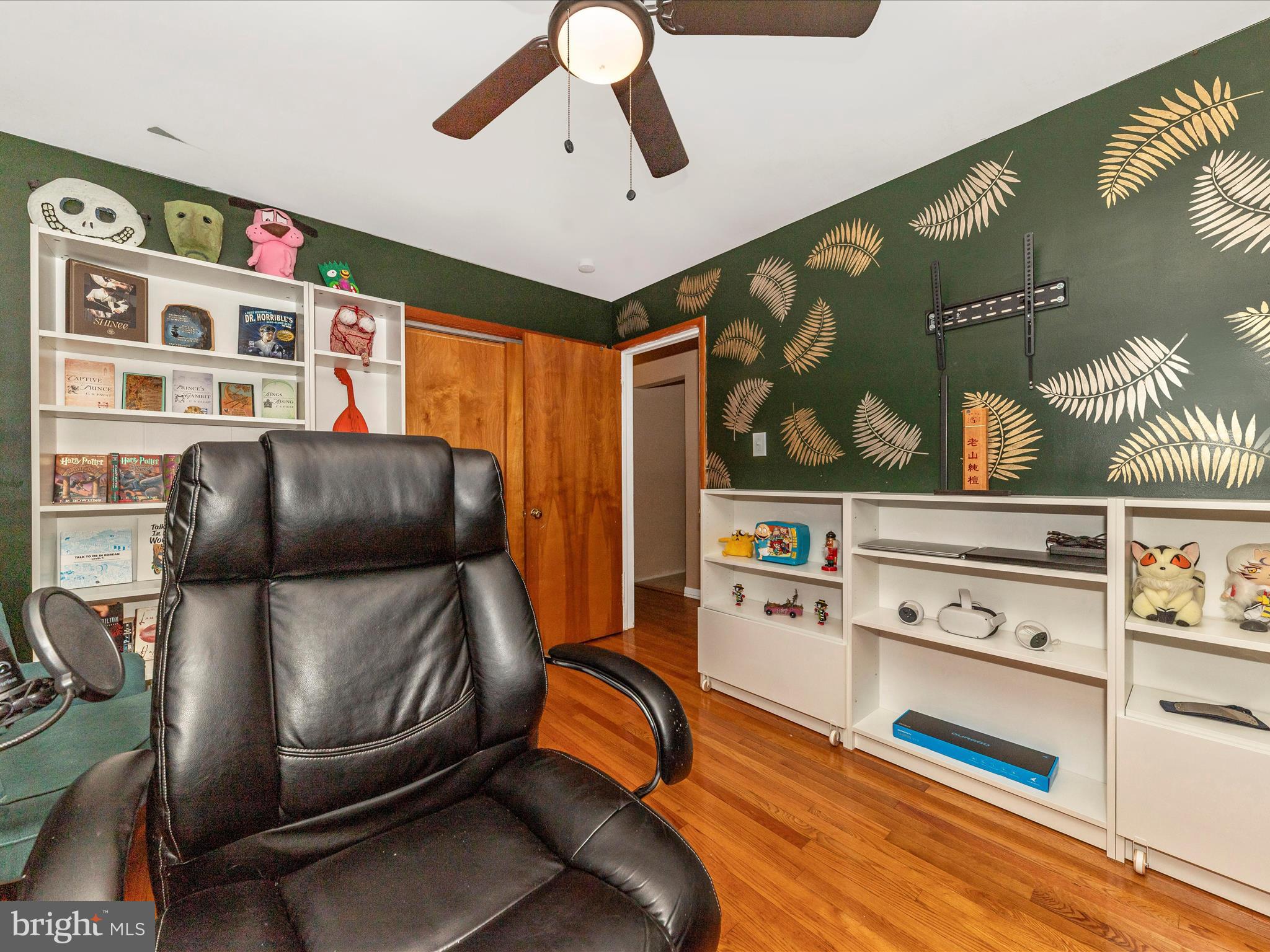 COLONIAL PARK - Residential