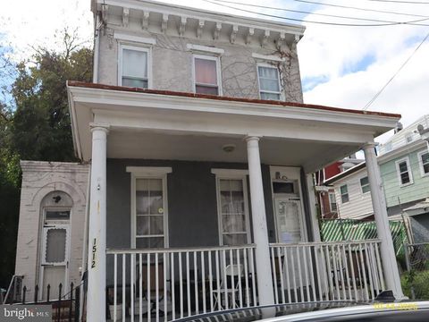 1512 OVERINGTON STREET PHILADELPHIA PA 19124