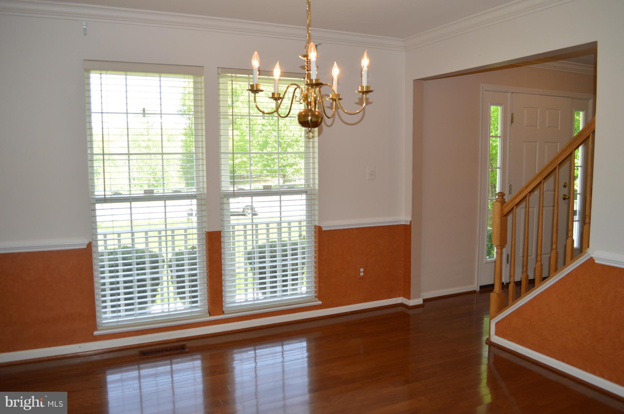 MEADOWBROOK WOODS - Residential