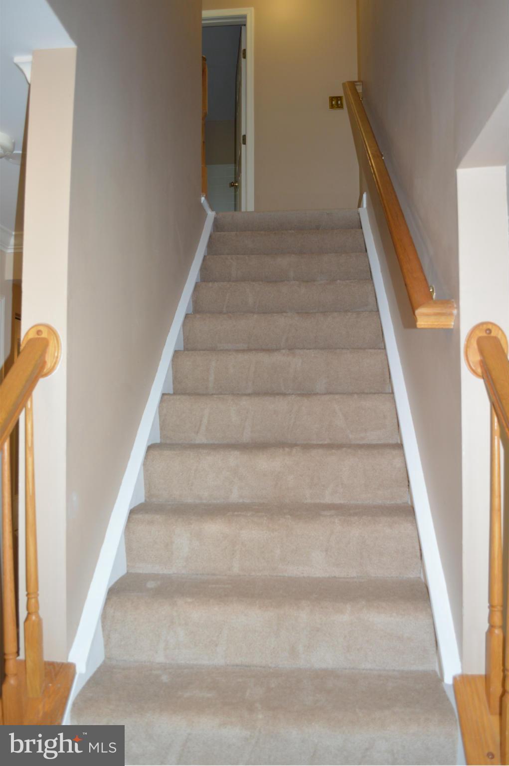 MEADOWBROOK WOODS - Residential