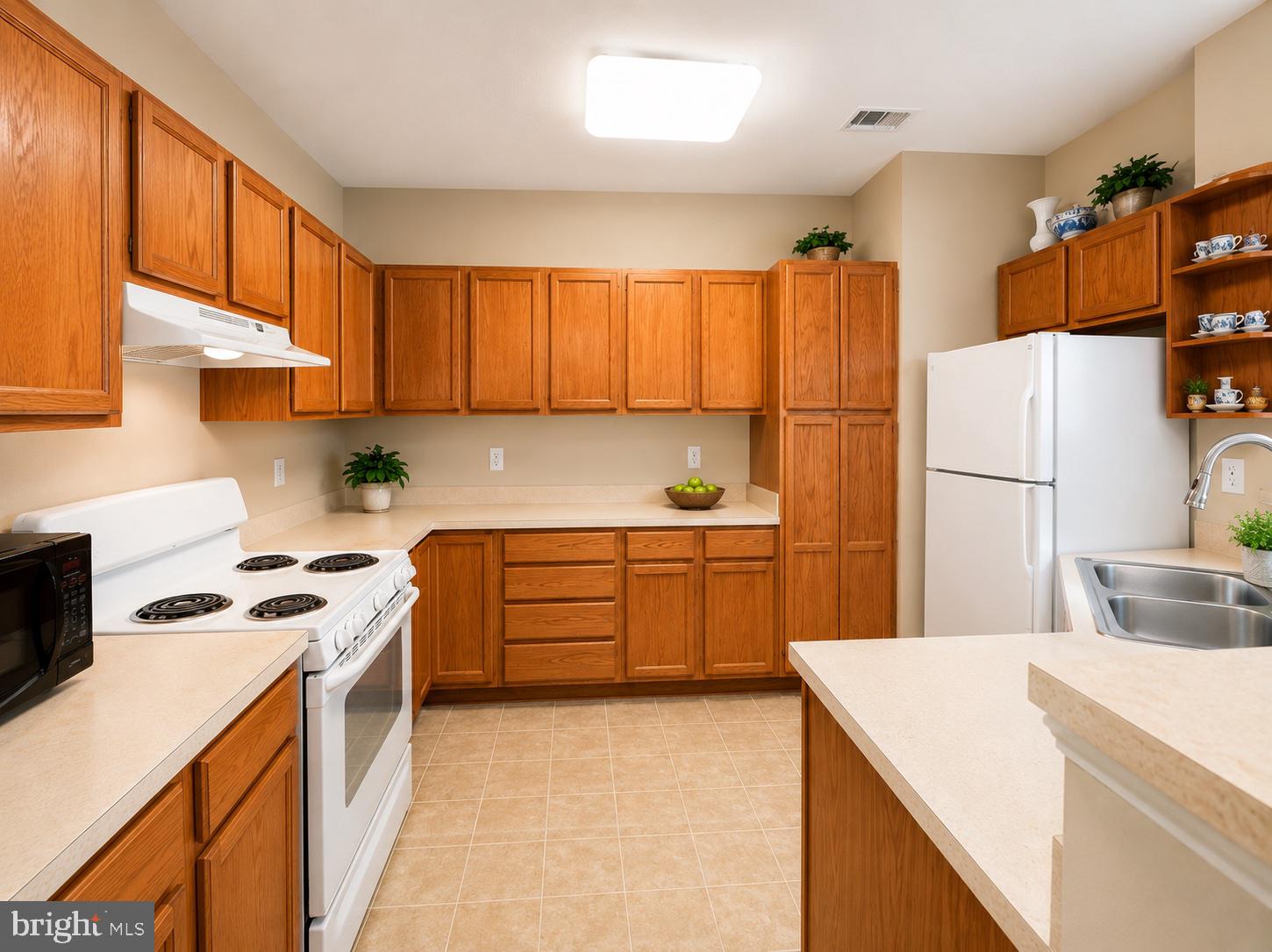 14241 KINGS CROSSING BOULEVARD 311