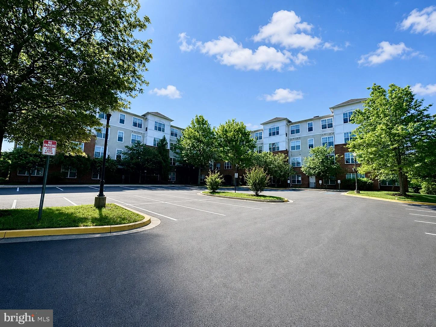 Additional image 39 of 14241 Kings Crossing Boulevard Unit 311, Boyds, MD 20841