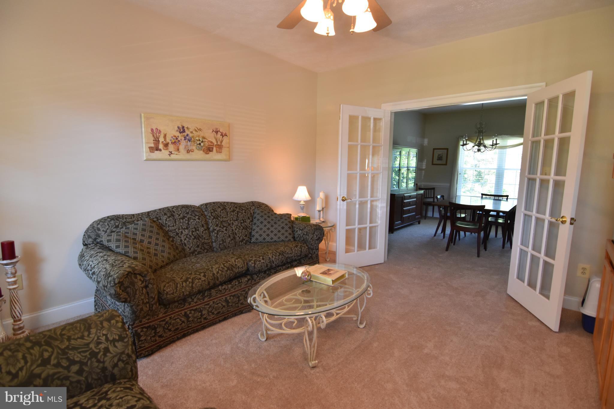 MEADOW LAKE - Residential