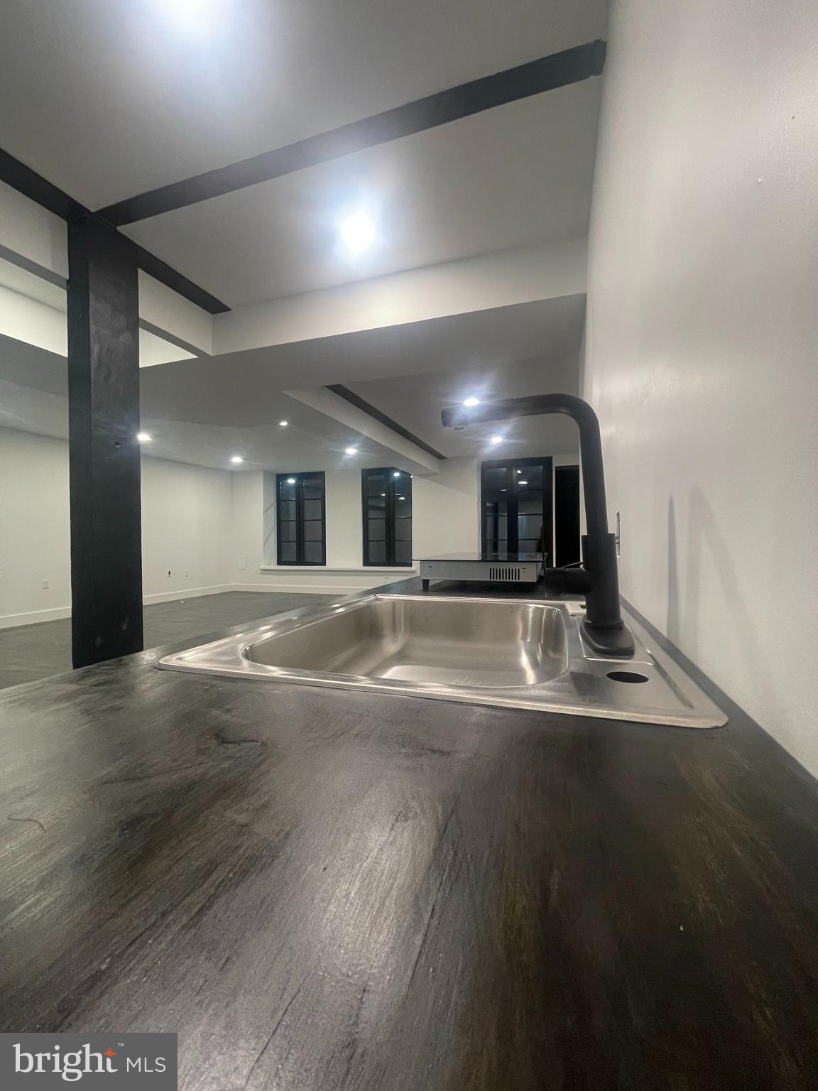 HUNTINGDON VALLEY - Residential