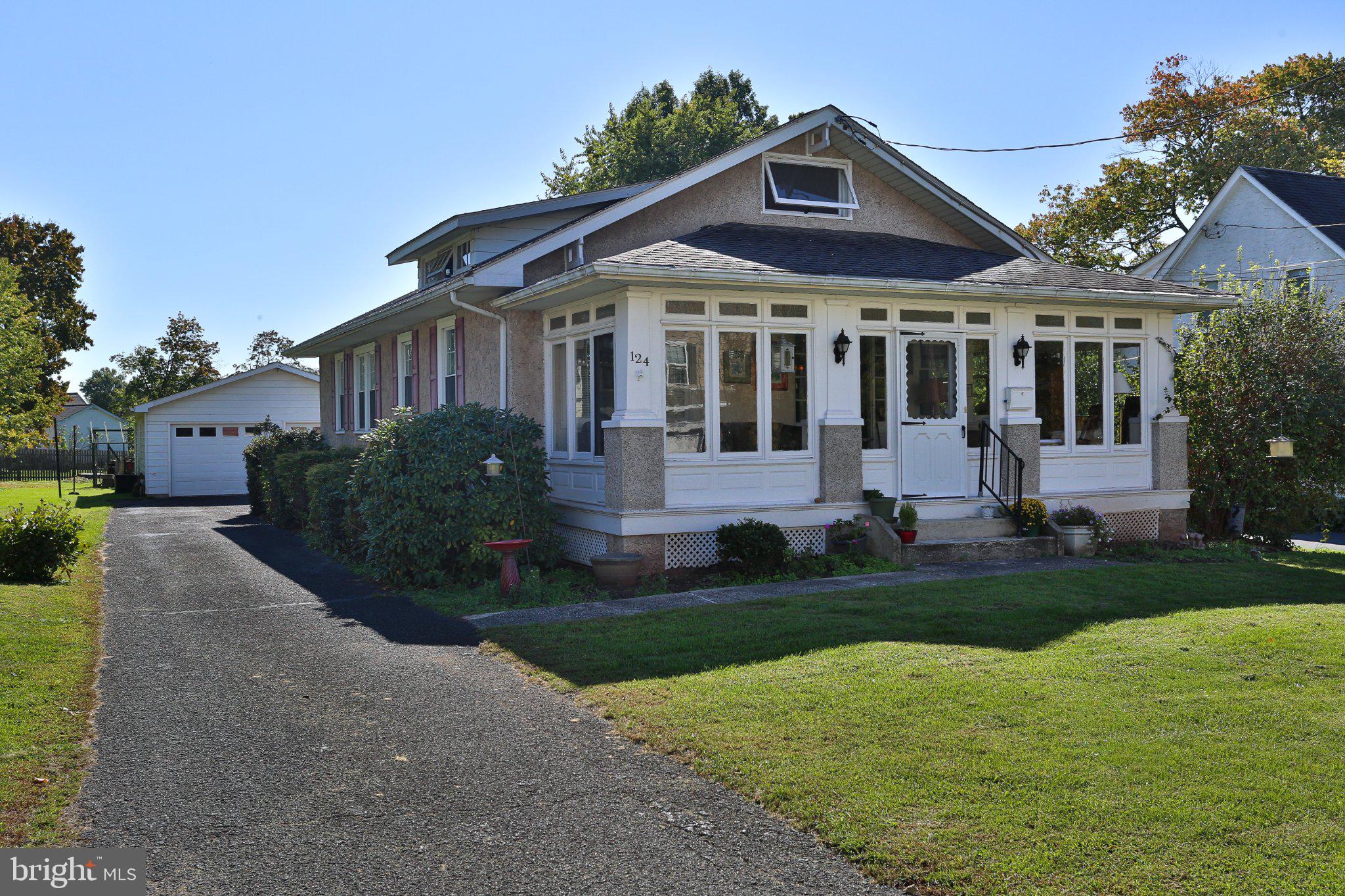 124 W 5TH AVENUE