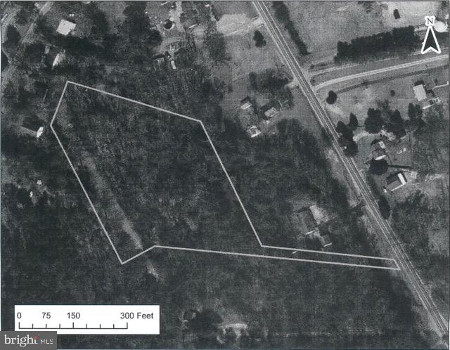 Approx 3.07 acres. NO HOA! Come build your dream home. 30' right of way off Fredericksburg Tpke and beside house #13360. Soil work and survey is buyer's responsibility. Also for sale TM43-A-8C & 8D