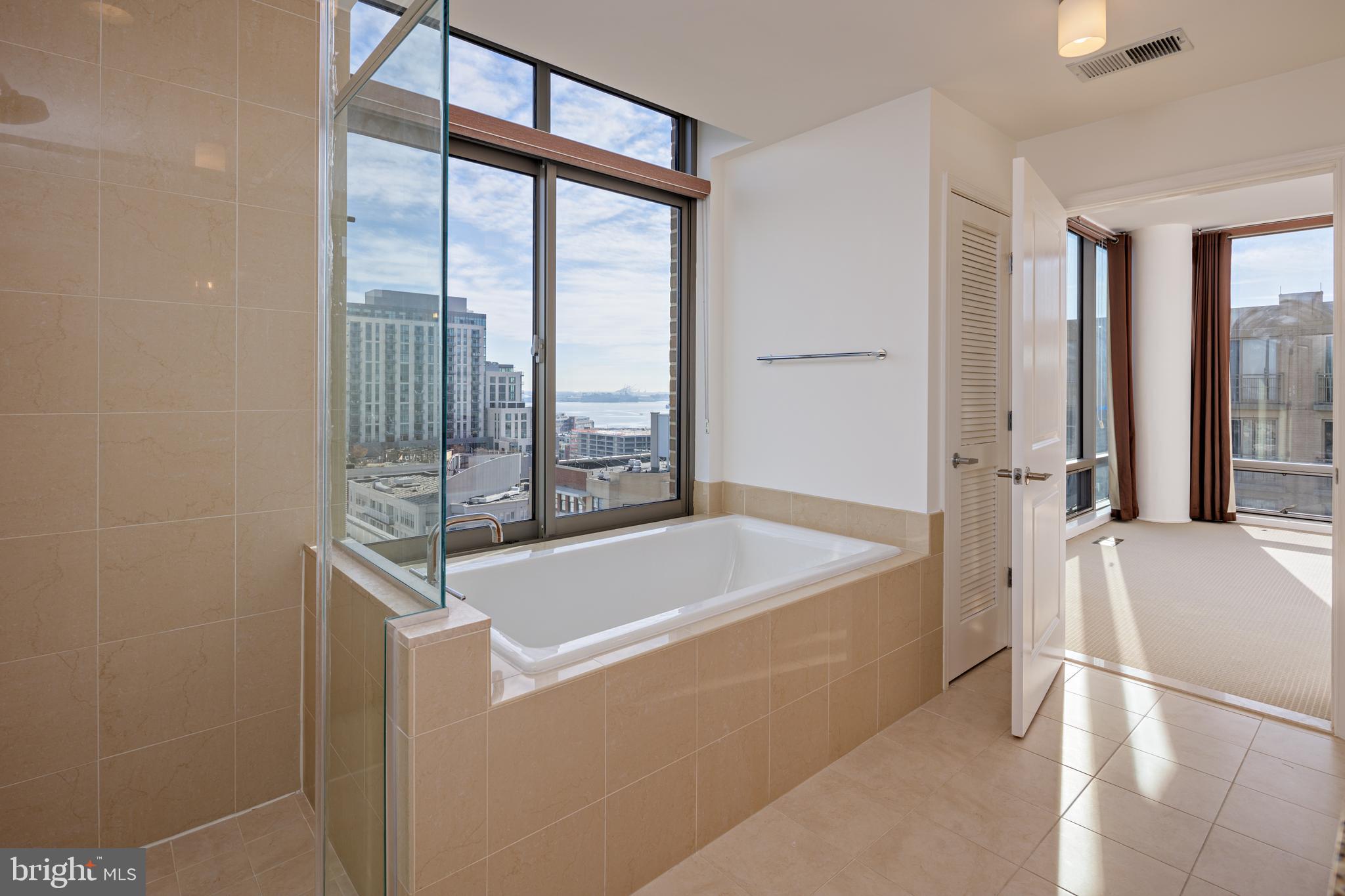 HARBOR EAST - Residential Lease