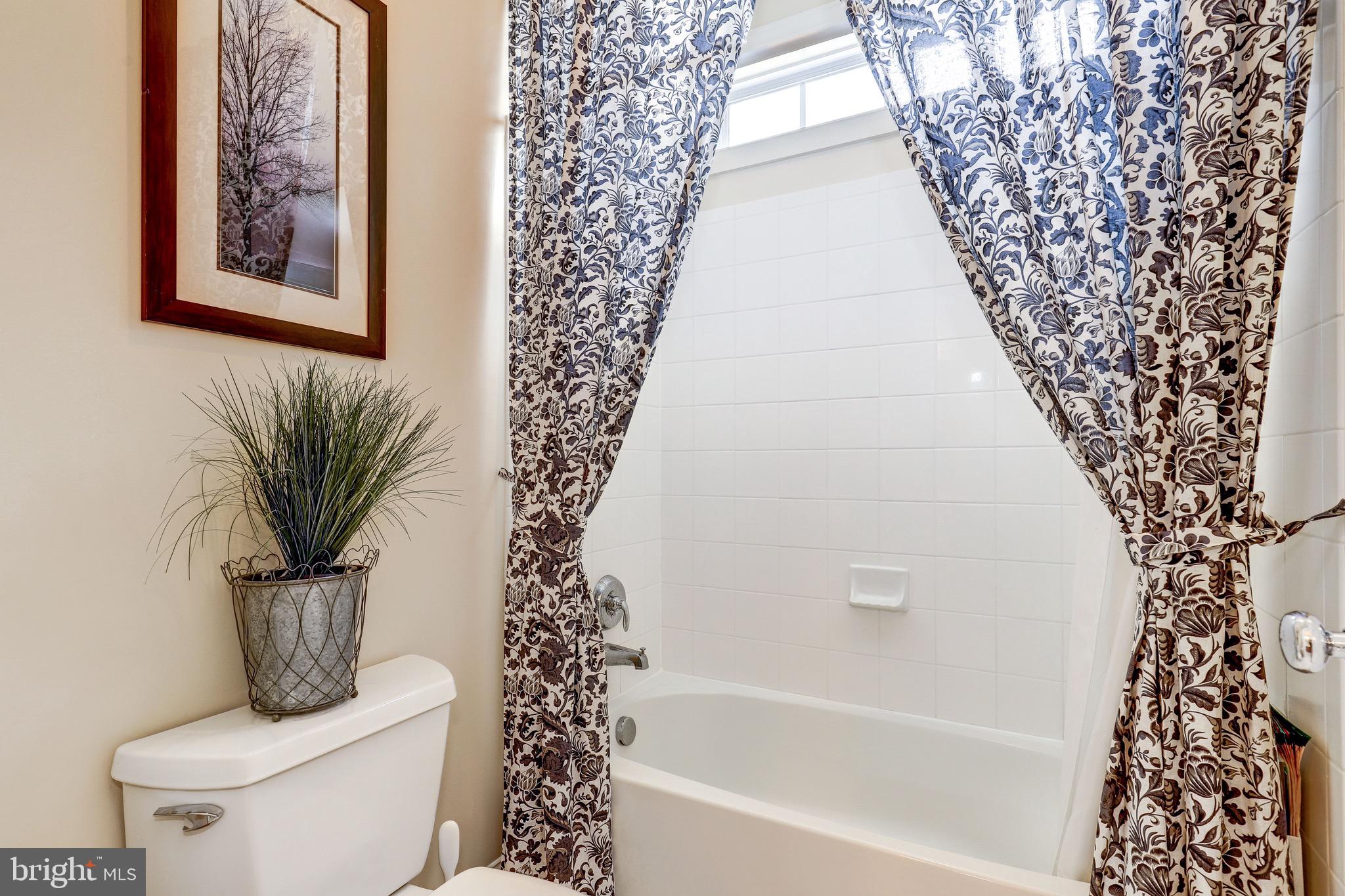 KETTLE RUN ESTATES - Residential