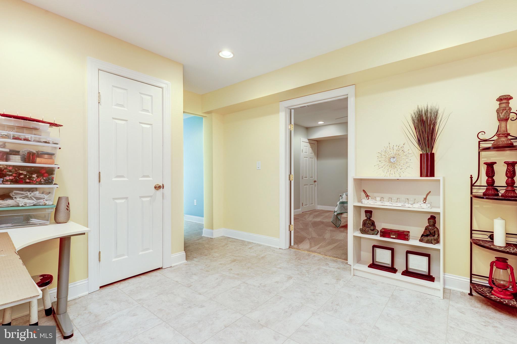 KETTLE RUN ESTATES - Residential