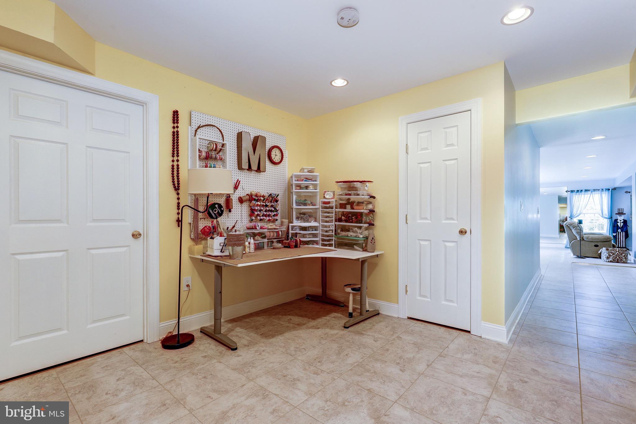 KETTLE RUN ESTATES - Residential