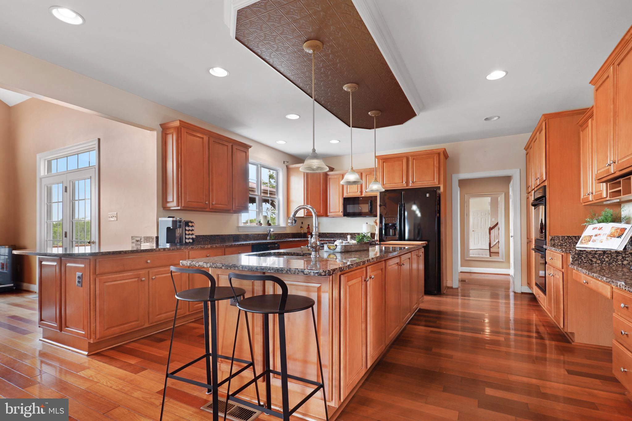 KETTLE RUN ESTATES - Residential