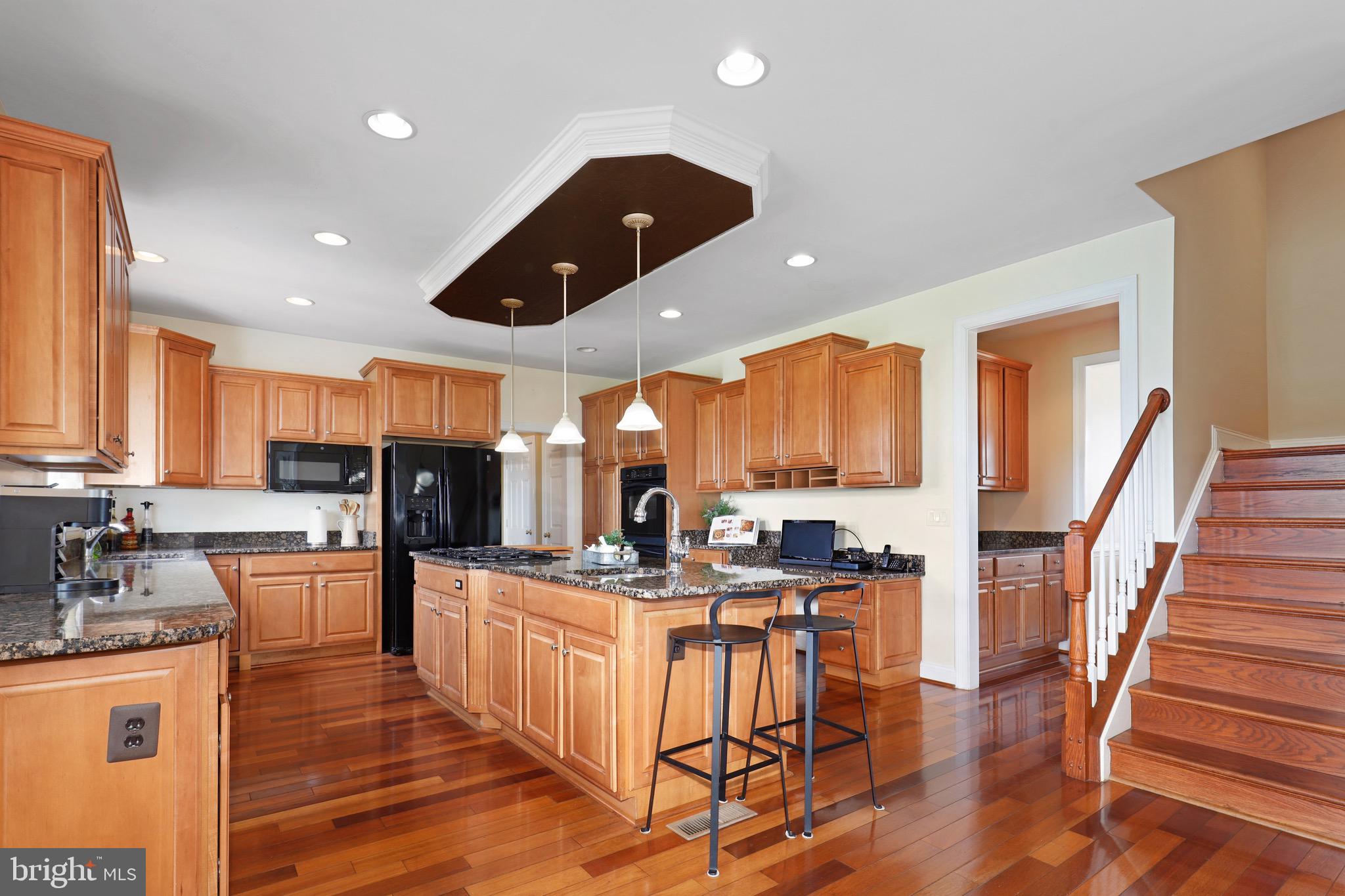 KETTLE RUN ESTATES - Residential