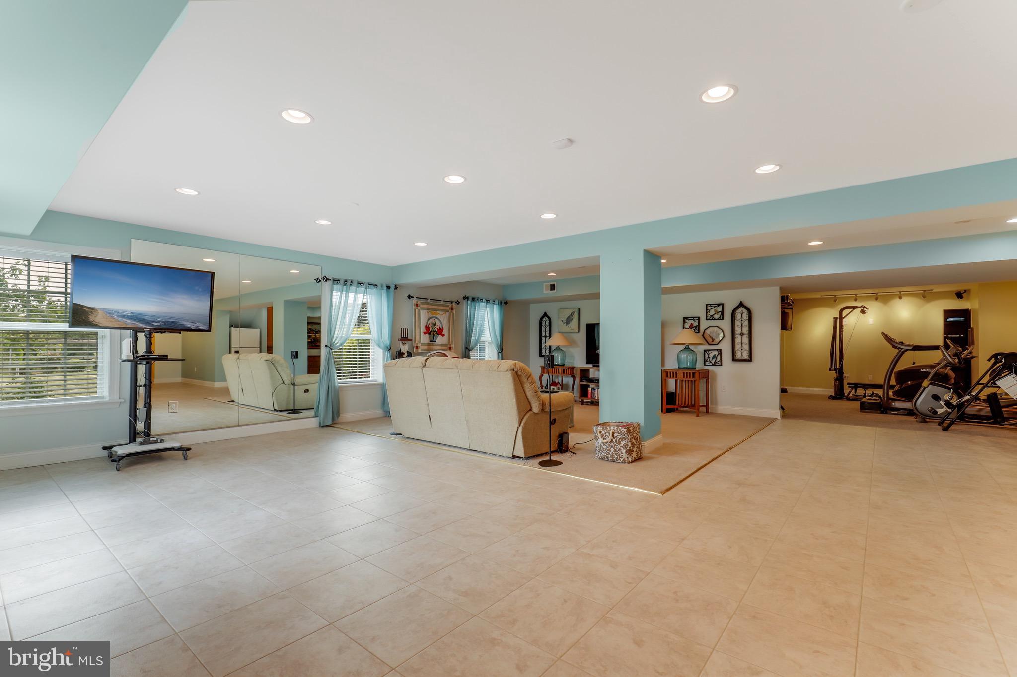 KETTLE RUN ESTATES - Residential