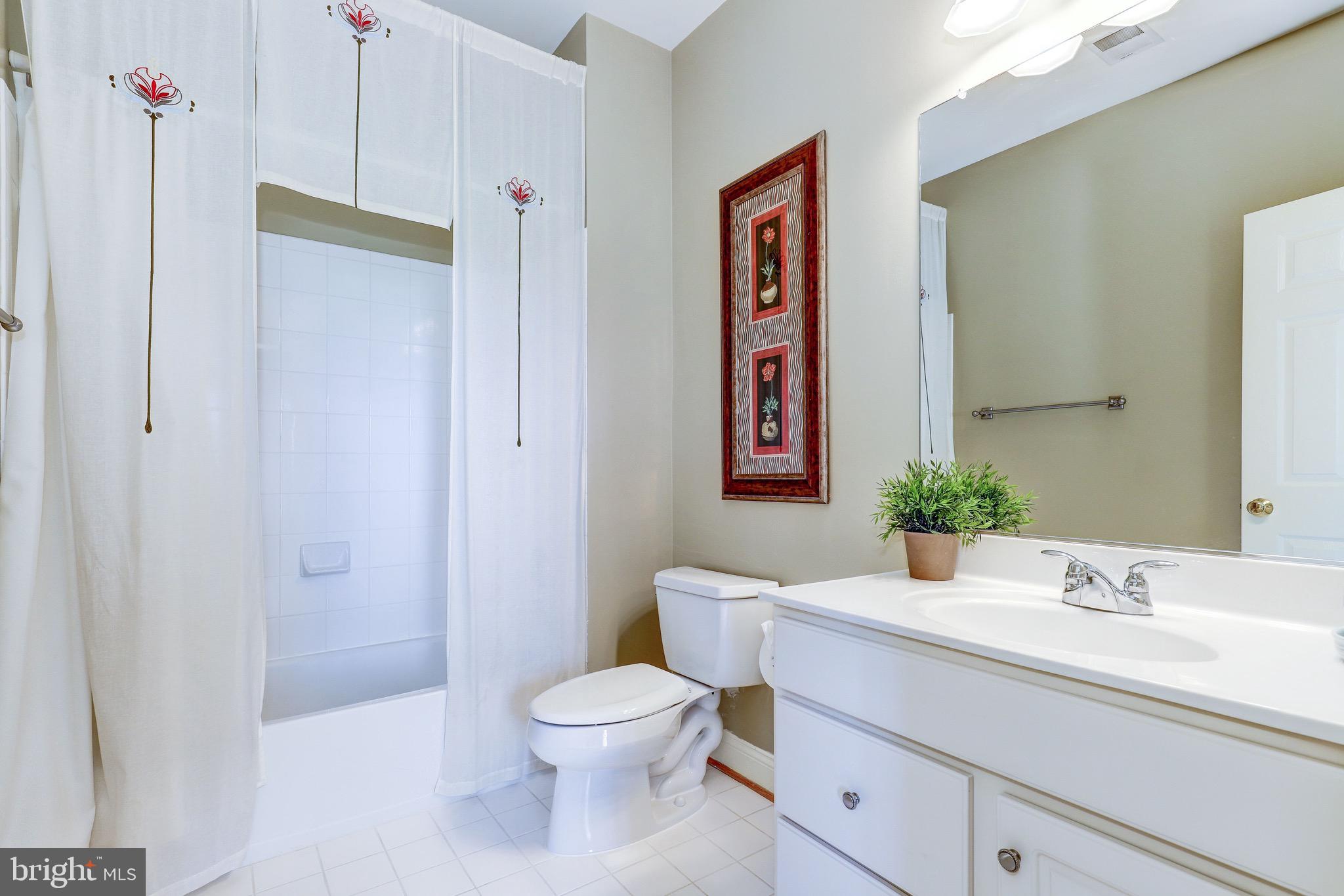 KETTLE RUN ESTATES - Residential