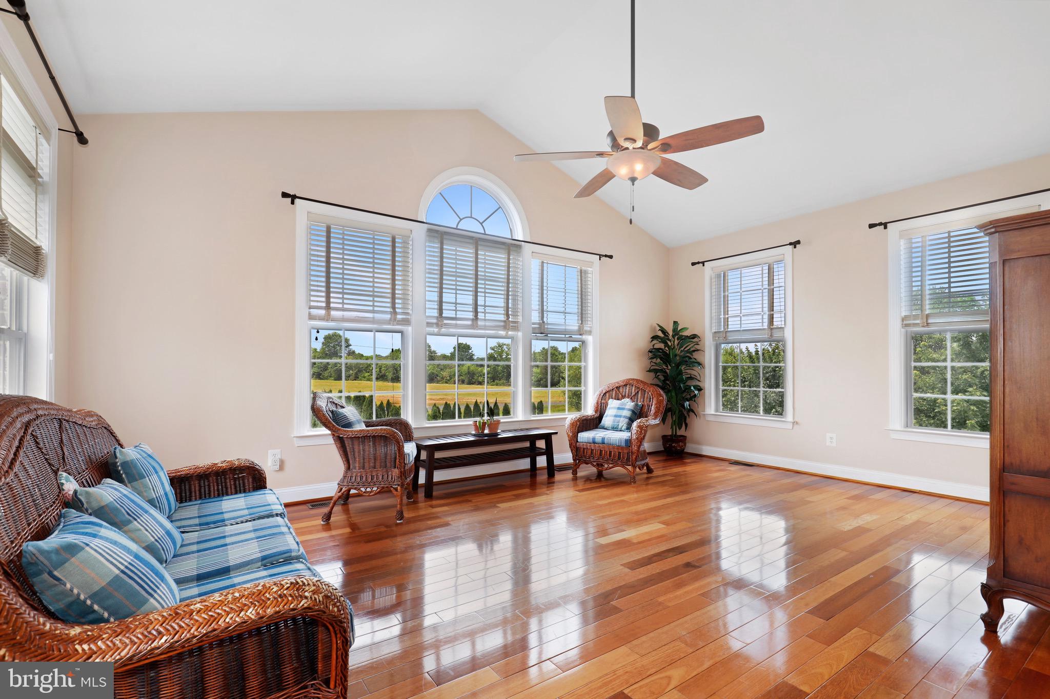 KETTLE RUN ESTATES - Residential