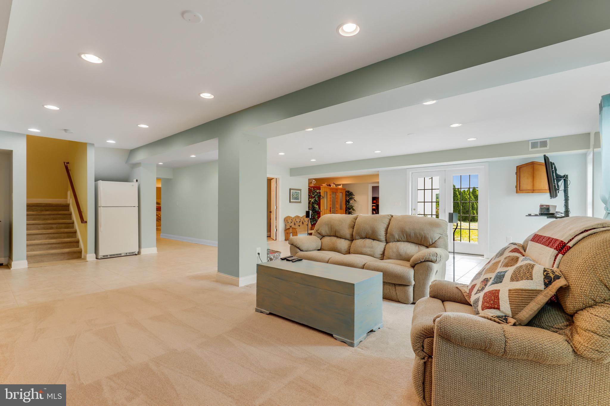 KETTLE RUN ESTATES - Residential