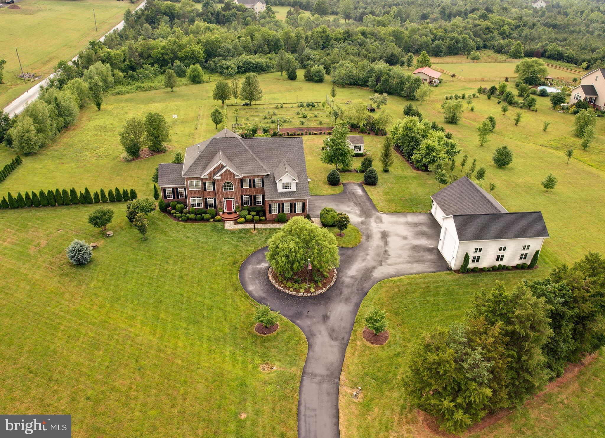 KETTLE RUN ESTATES - Residential