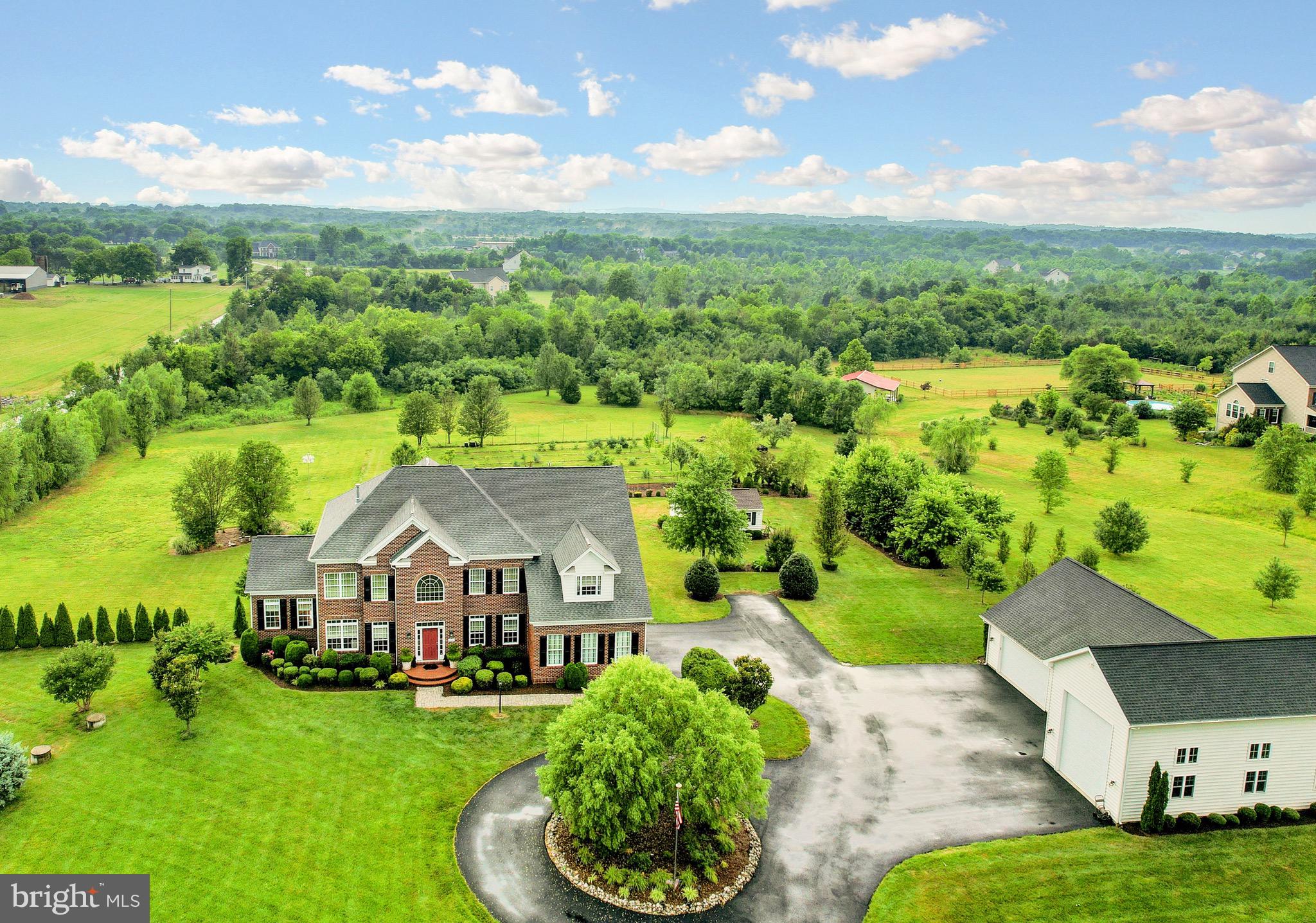KETTLE RUN ESTATES - Residential