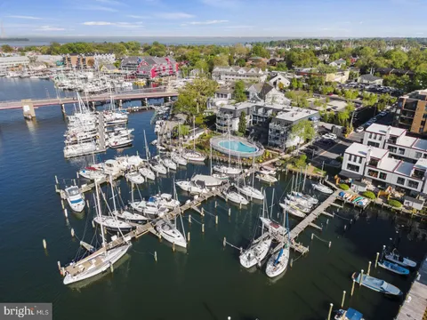 301 Burnside Street Unit A 202, Annapolis, MD MLS: MDAA2113826