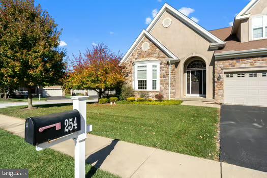 254 HENDRICKSON LANE