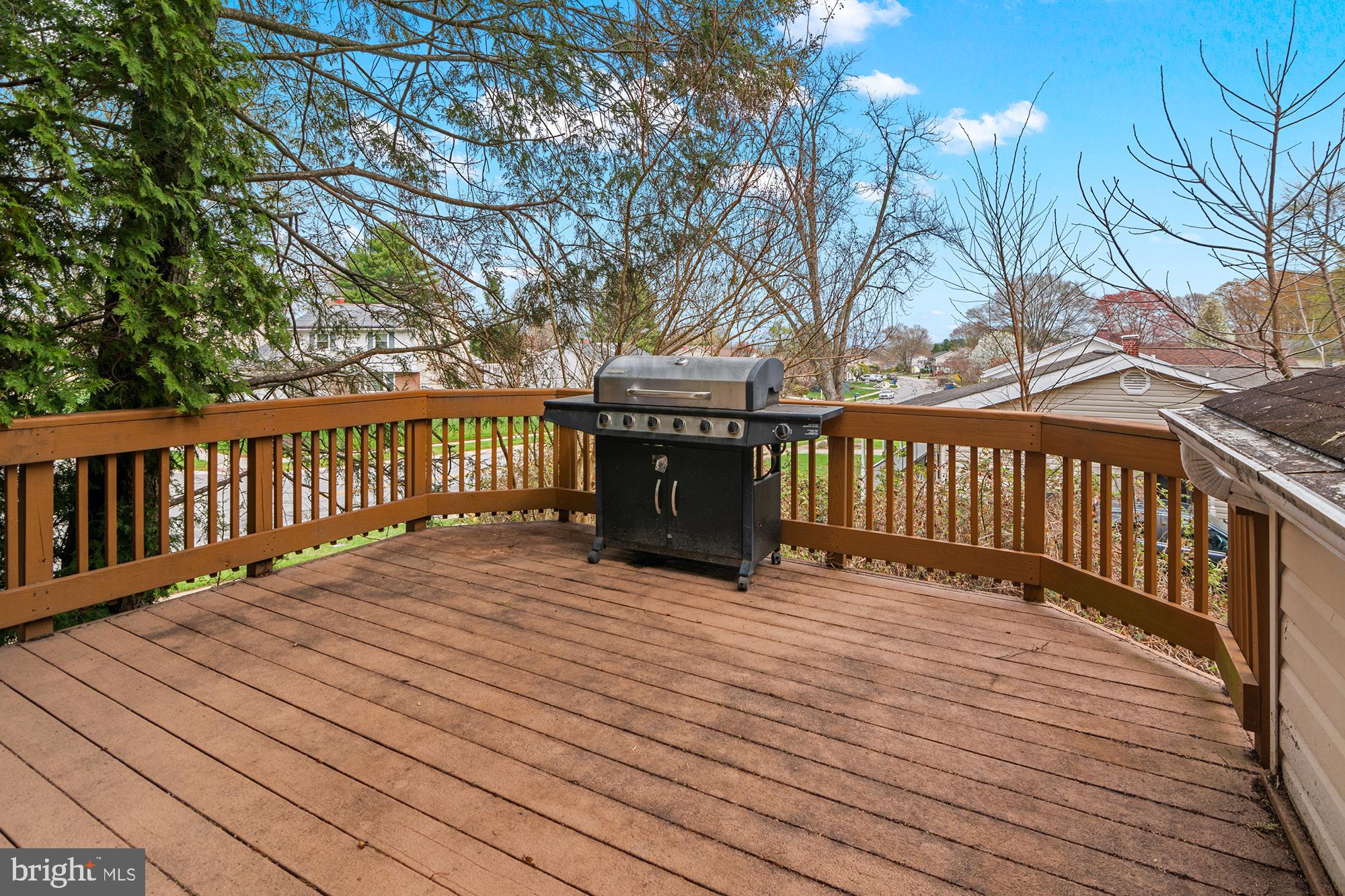 BRIGHT OAKS - Residential