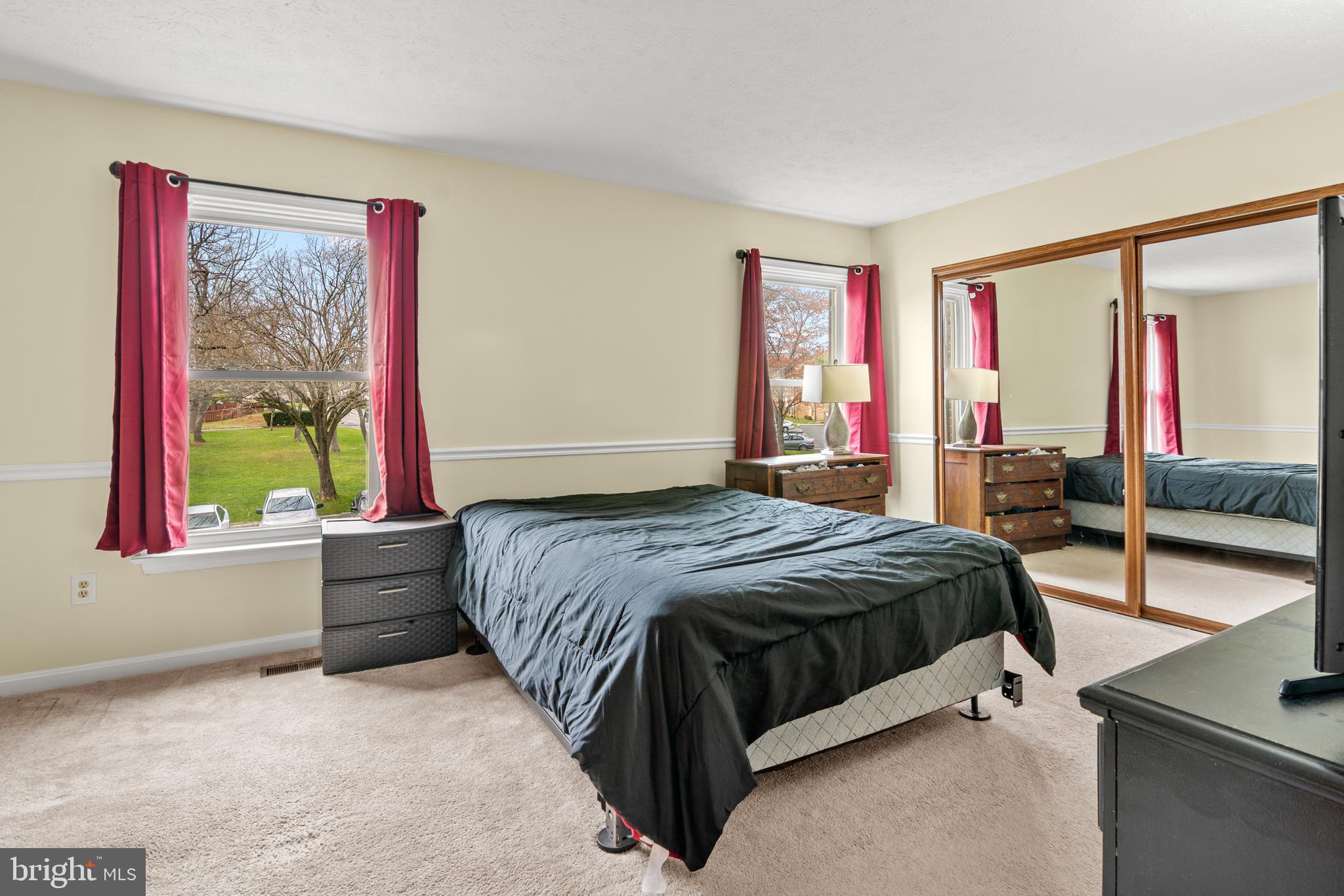 BRIGHT OAKS - Residential