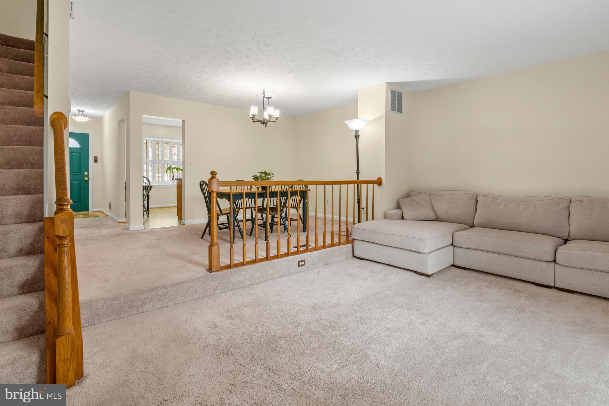 BRIGHT OAKS - Residential