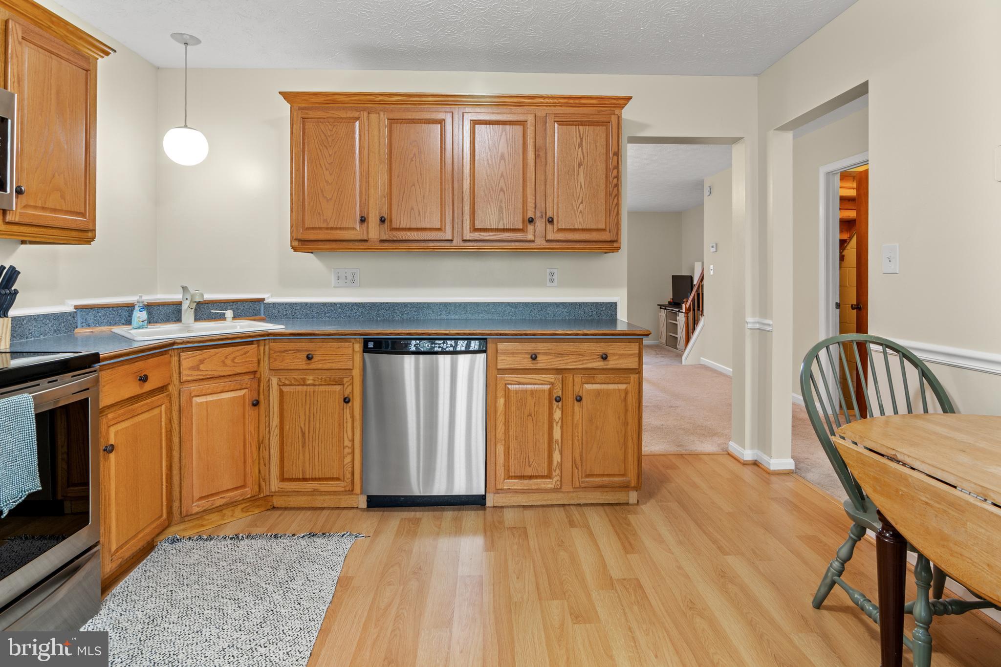 BRIGHT OAKS - Residential