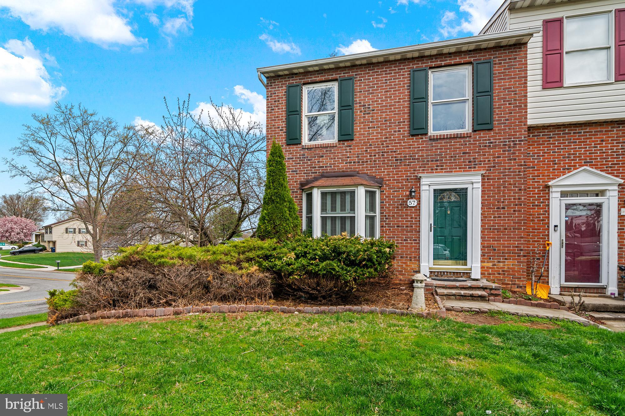 BRIGHT OAKS - Residential