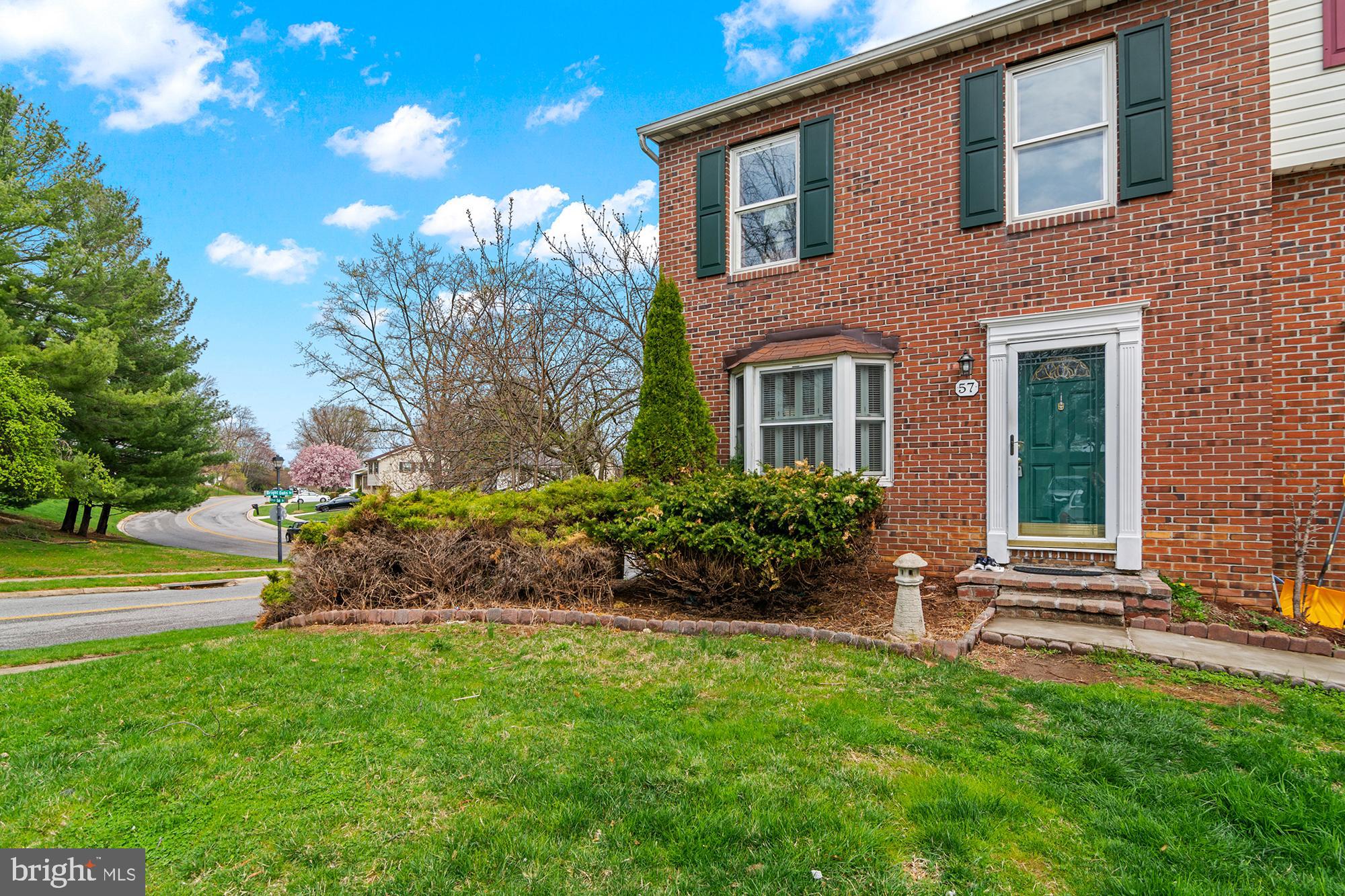 BRIGHT OAKS - Residential