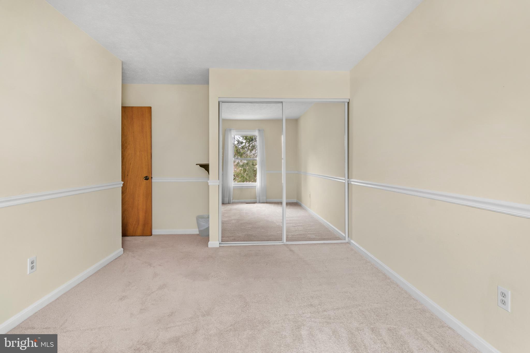 BRIGHT OAKS - Residential