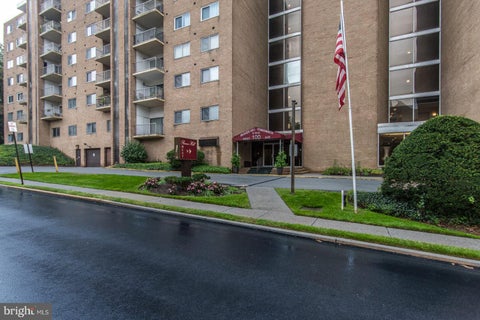 Photo of 100 West Avenue #606-W, JENKINTOWN, PA 19046 (MLS # PAMC2195158)