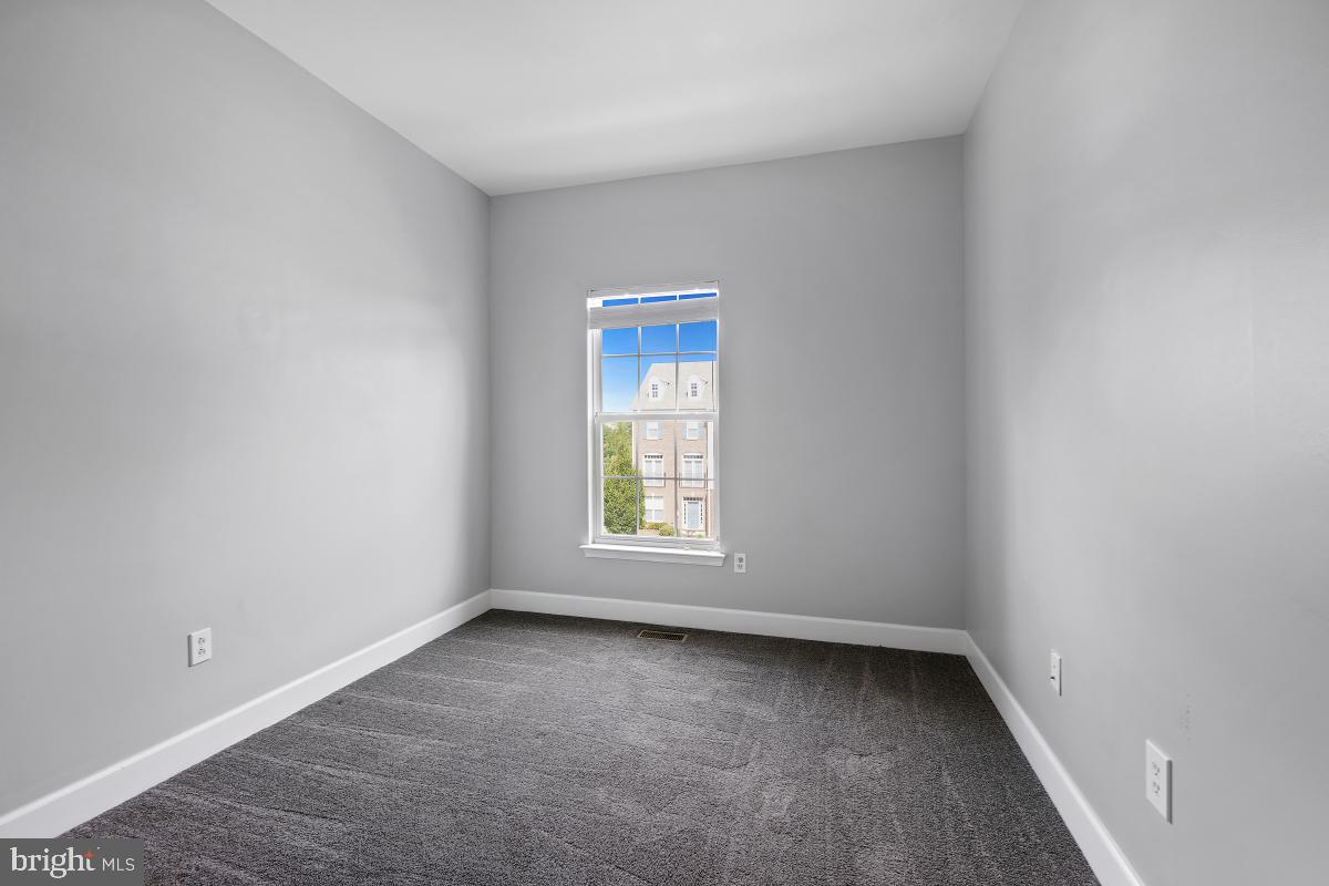 SUMMERFIELD - Residential Lease