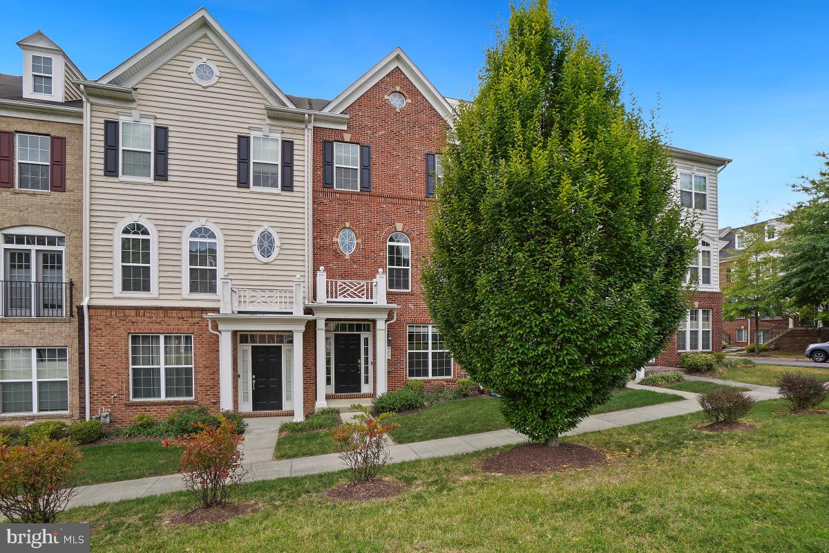 SUMMERFIELD - Residential Lease