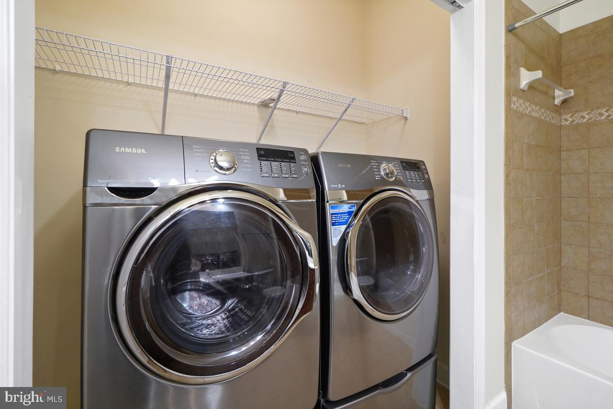 SUMMERFIELD - Residential Lease