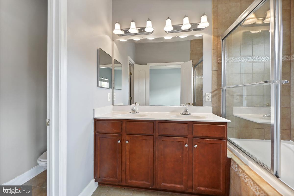 SUMMERFIELD - Residential Lease