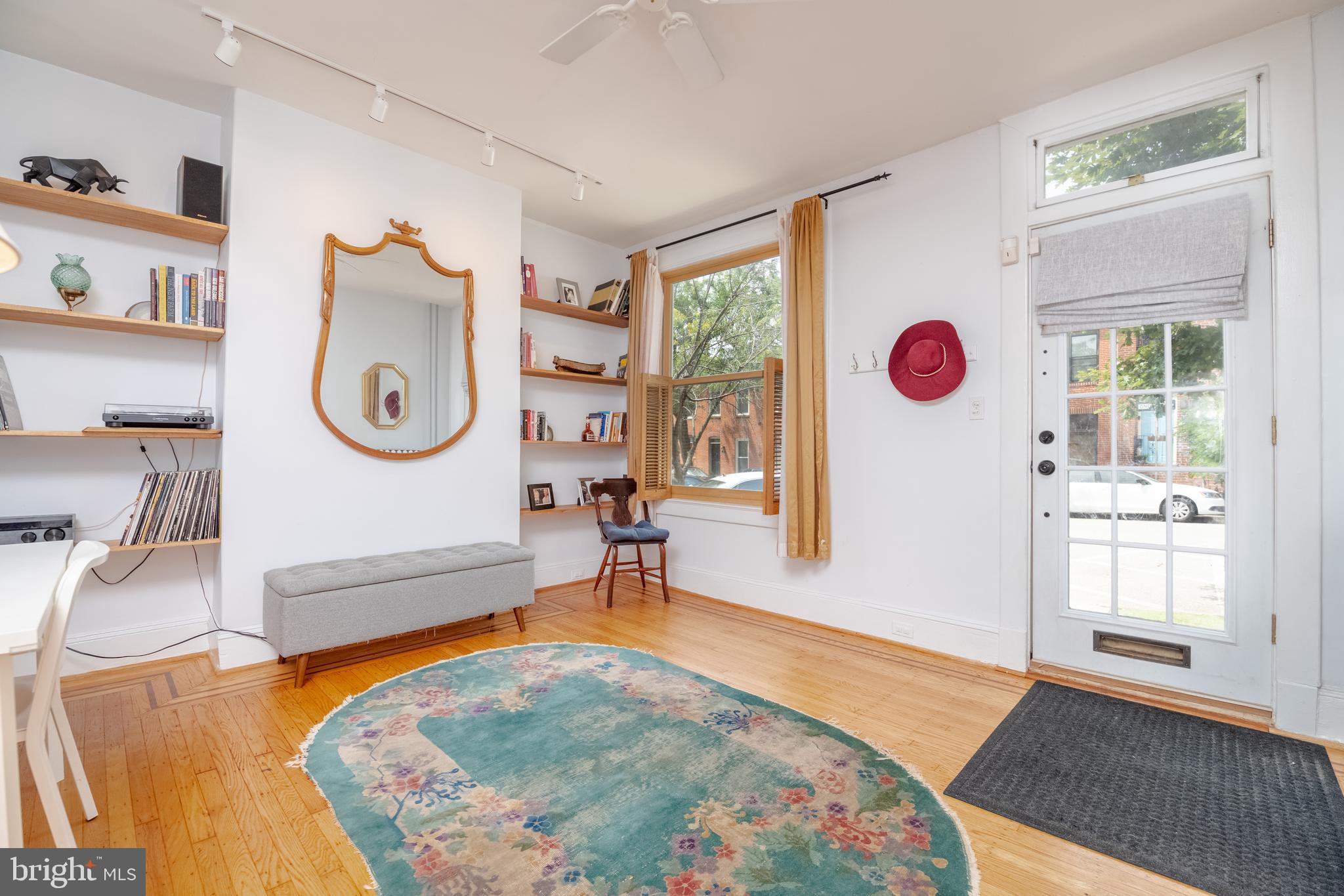 BUTCHERS HILL - Residential