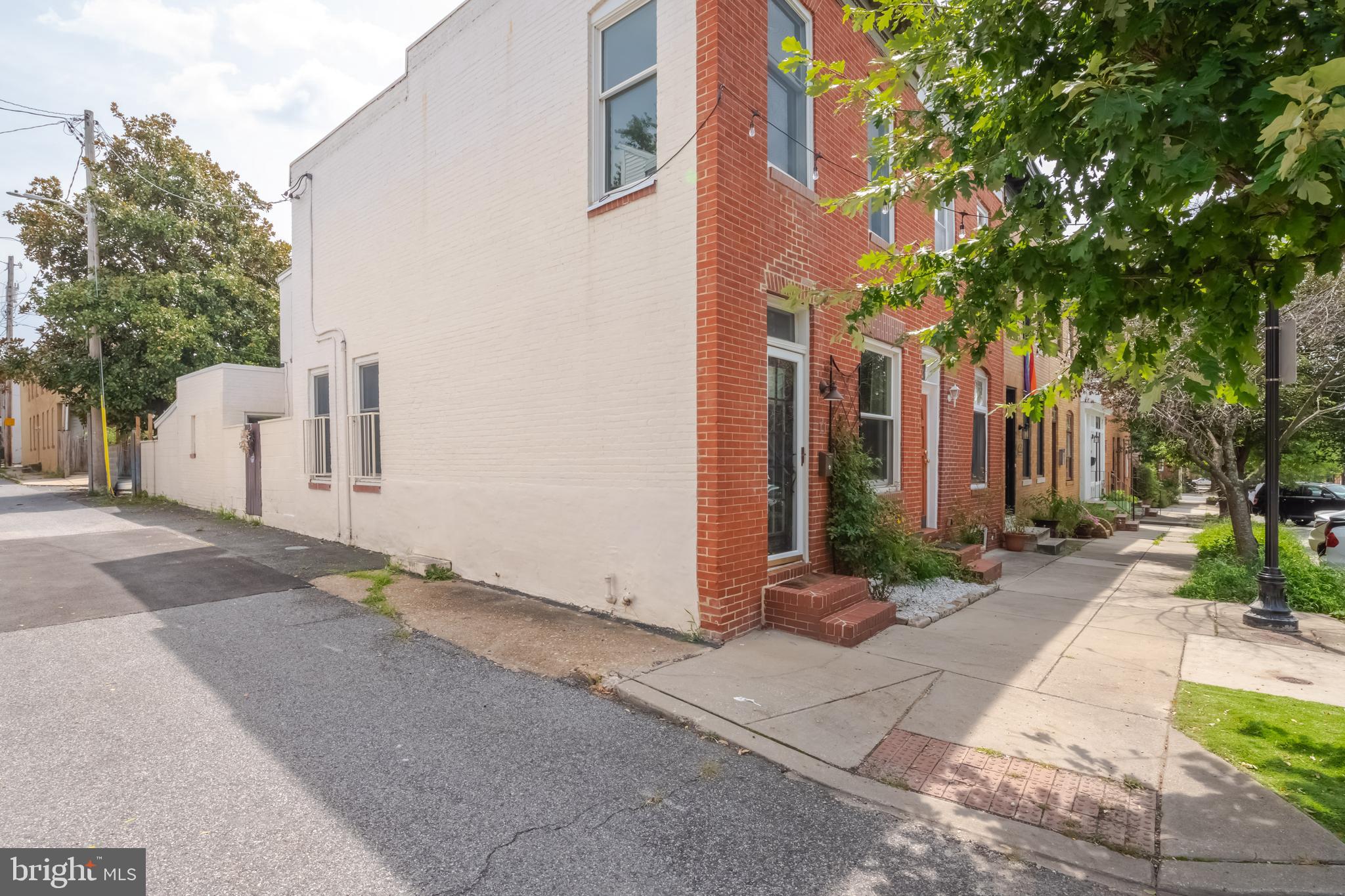 BUTCHERS HILL - Residential